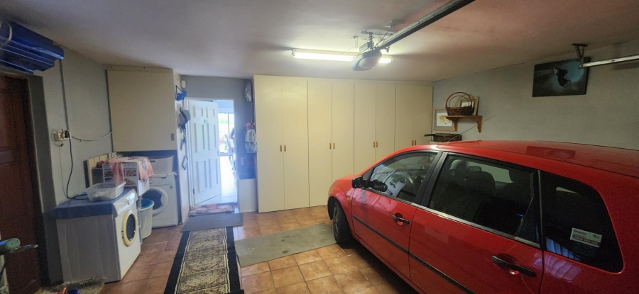 3 Bedroom Property for Sale in Reebok Western Cape